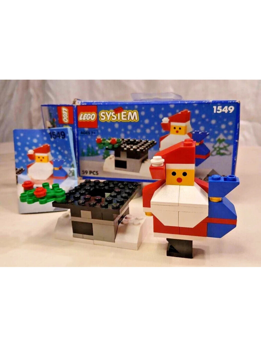 LEGO 1549 Santa and Chimney Vintage 1992 System Christmas Seasonal 59 Pcs CIB